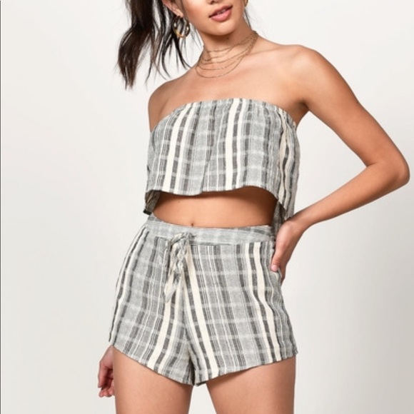 Tobi Fly Away striped shorts - Picture 2 of 2